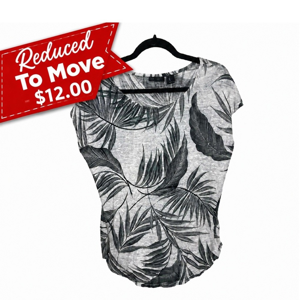 Tahari Linen Large Tropical Leaf Print Short Sleeve Shirt Top Coastal Resort